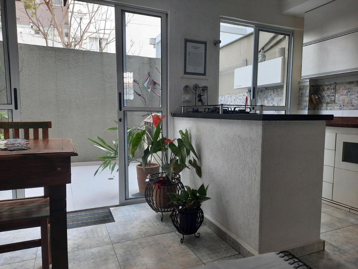 Charmosa Casa Em Condominio Com Quintal - Sao Paulo — Fotos 1